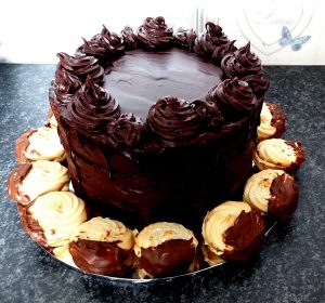 chocolate cake maker in Gosport, Hampshire